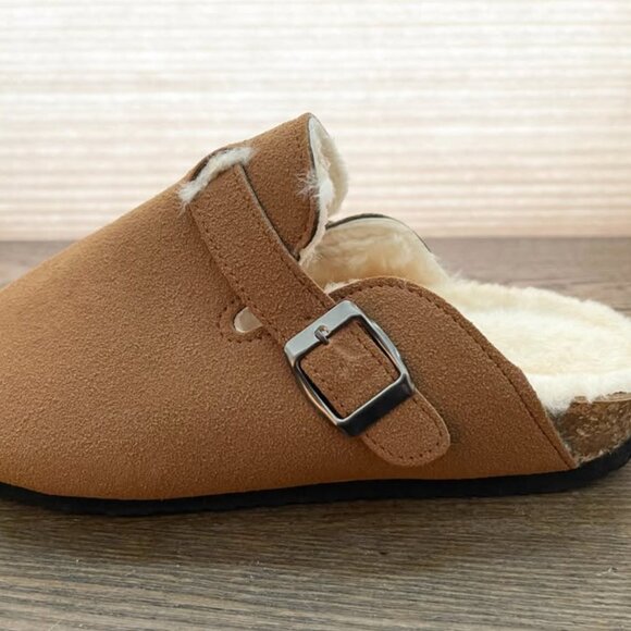 Women's Slipper Clogs - Picture 6 of 7